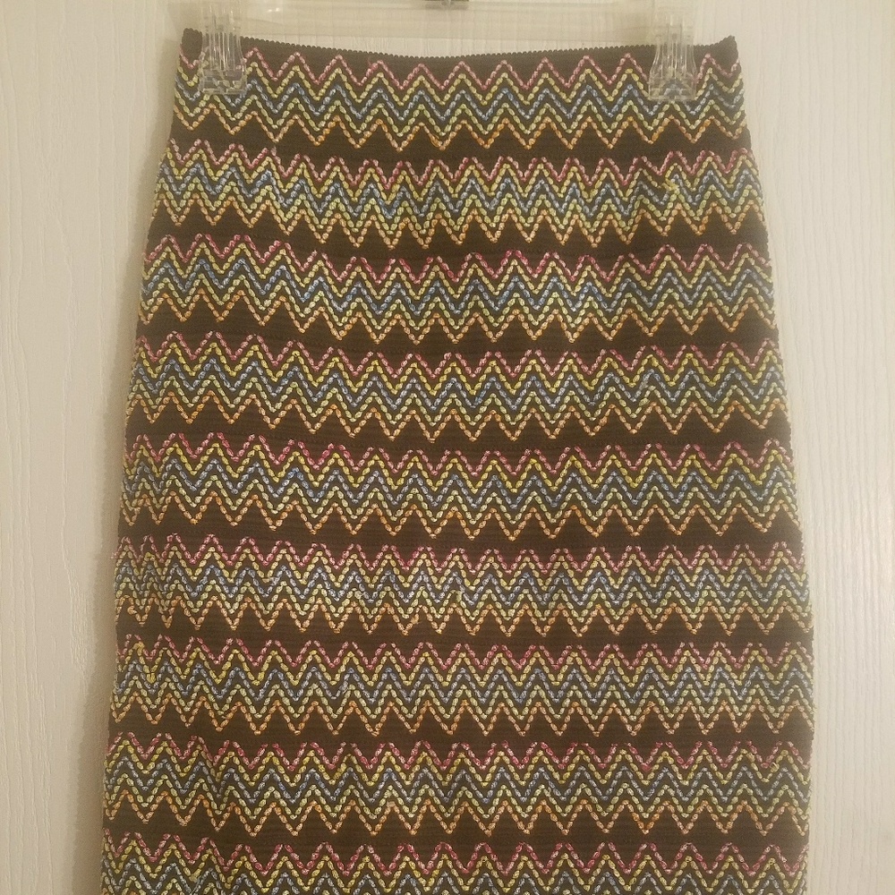 Petit Gateau Colorful Chevron Pencil Skirt Size M